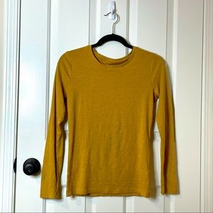 Mustard long sleeve tee!